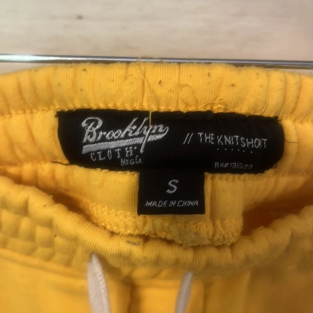 Brooklyn Cloth Men's sweat shorts‎ Size Small